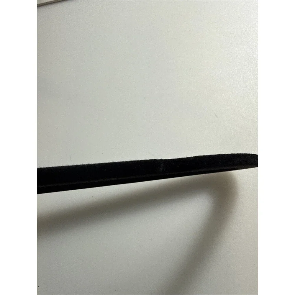 Slim Velvet Non-Slip Clothes Hangers Black Silver 25 Count Space Saving